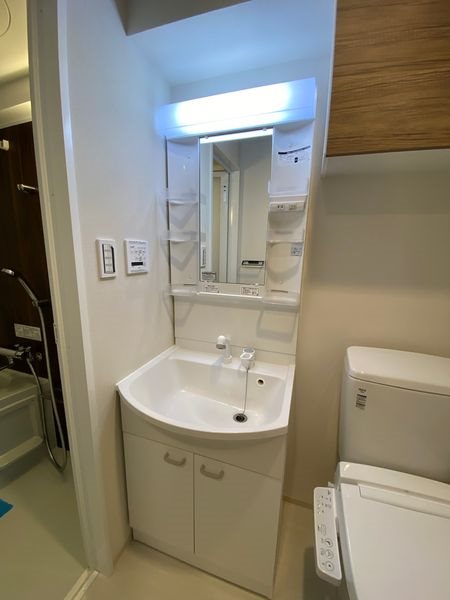 ＳＱＵＡＲＥ ＣＩＴＹ ＴＳＵＲＵＭＩ ＲＩＶＥＲＳＩＤＥ その他5