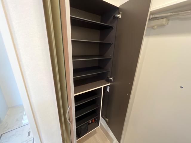 ＲＩＡＤ　ＲＩＳＡ 玄関