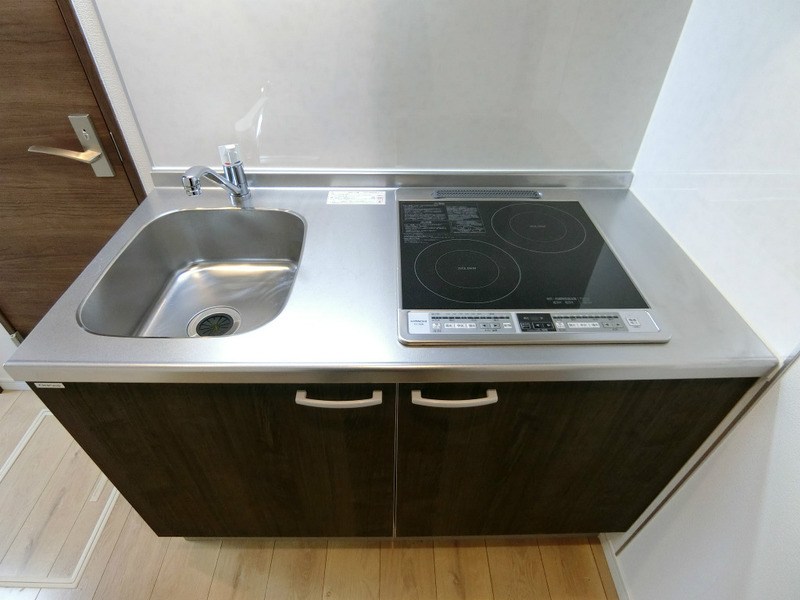 DEN鋼管通 キッチン