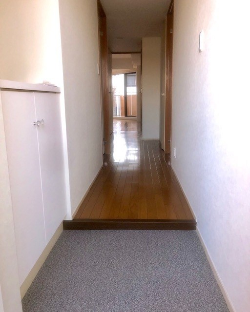 エンゼルパレス 玄関