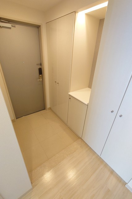 パシフィックロイヤルコートみなとみらいオーシャンタワー  玄関