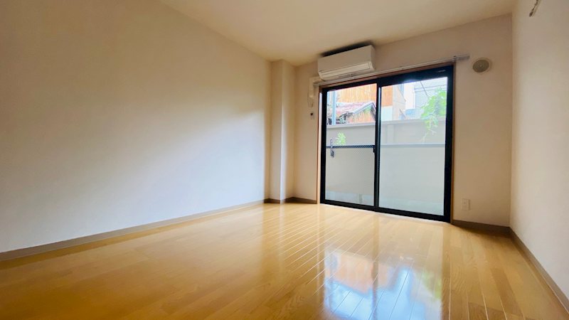 ラティーダ下並木 リビング