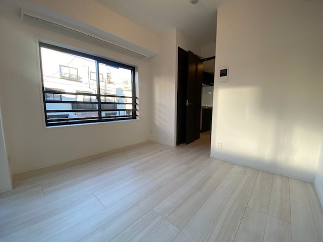 ＡＲＣＯＢＡＬＥＮＯ ＫＡＷＡＳＡＫＩ ＷＥＳＴ ベッドルーム