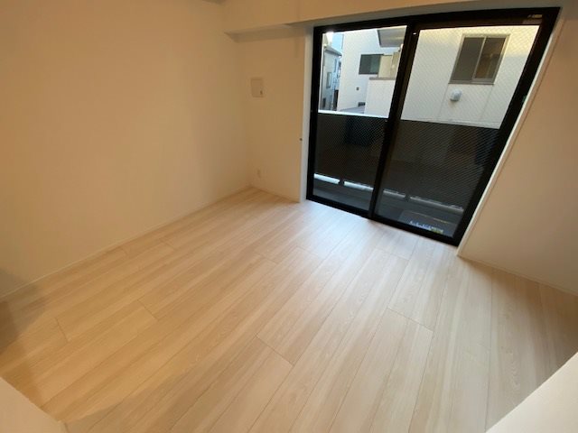 ＡＲＣＯＢＡＬＥＮＯ ＫＡＷＡＳＡＫＩ ＷＥＳＴ 玄関