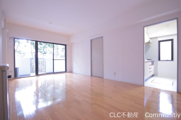 コスモプラザ行徳 リビング