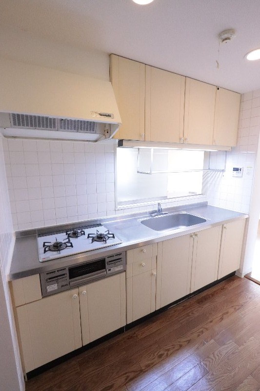 プラムロイヤル原木中山 キッチン