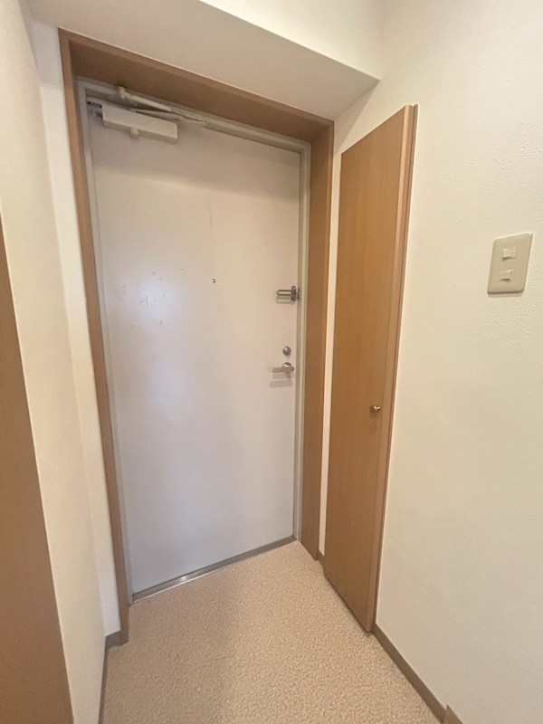 オリーブフォレスト 玄関