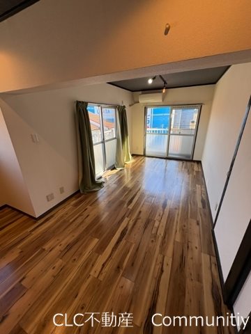 井上マンション リビング