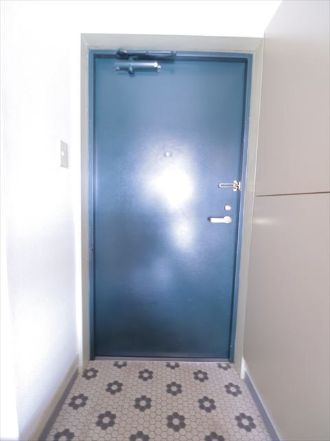 ウラヤスプラザ  玄関