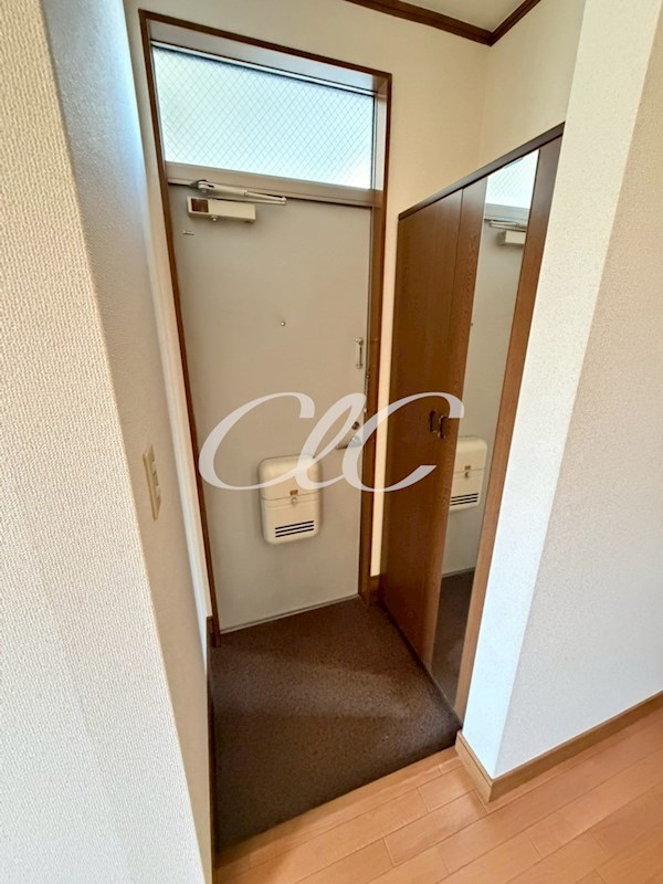 サニープレス 玄関