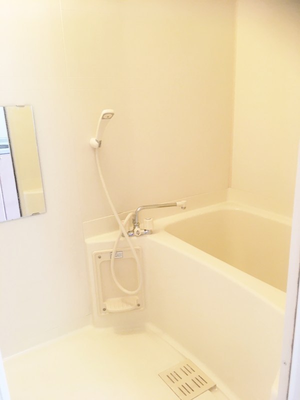 シャトール田口金沢八景 風呂画像