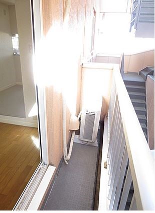 ビエンベニドミカサオカモト ベランダ