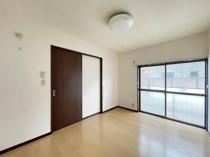 クレール加納B ベッドルーム