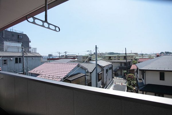 メゾンベールＦｕｊｉ ベランダ