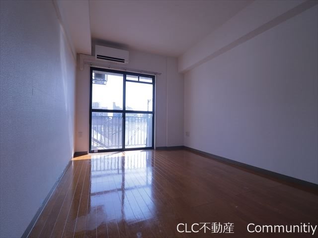 グランディールＫＹＫ リビング