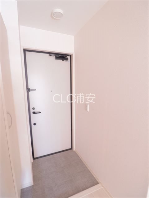 ダイワプレミア当代島Ⅰ 玄関