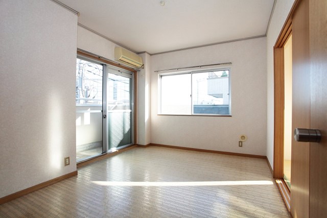 メゾン新川崎 ベッドルーム