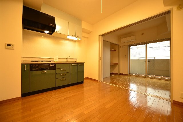 T・O BLDG 1st リビング