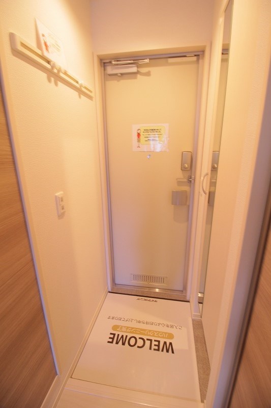 グラディート妙典 玄関