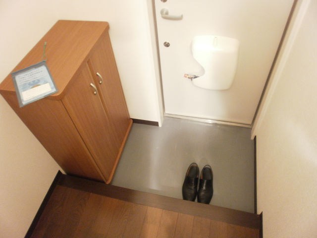 メゾン第10むさし 玄関