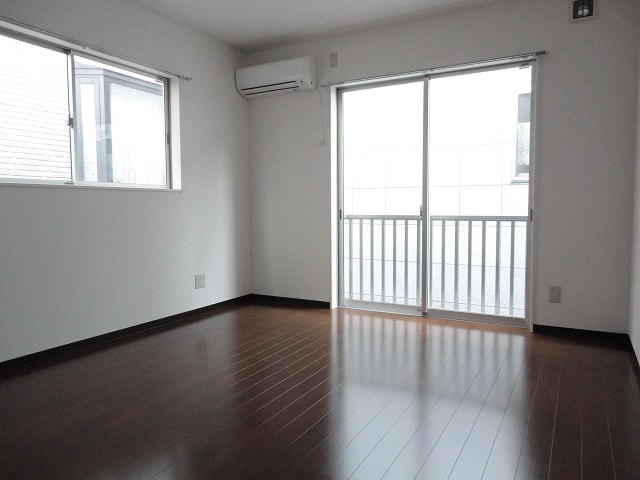 メゾン第10むさし ベッドルーム