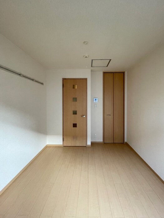 クレスト西戸部 リビング