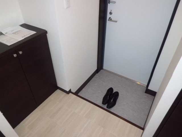 サンヒルズ 玄関