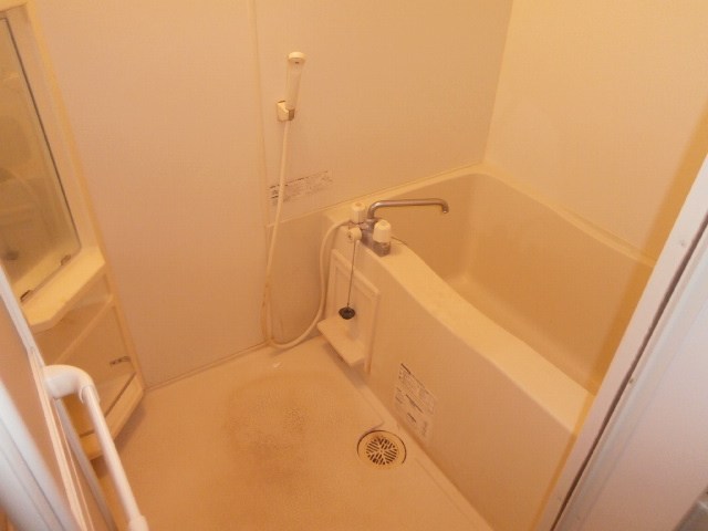 リヴェール金沢八景(River Heim) 風呂画像