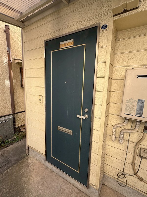 ライブハイム 玄関