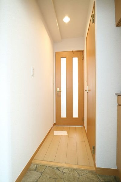 ストーディオ 玄関