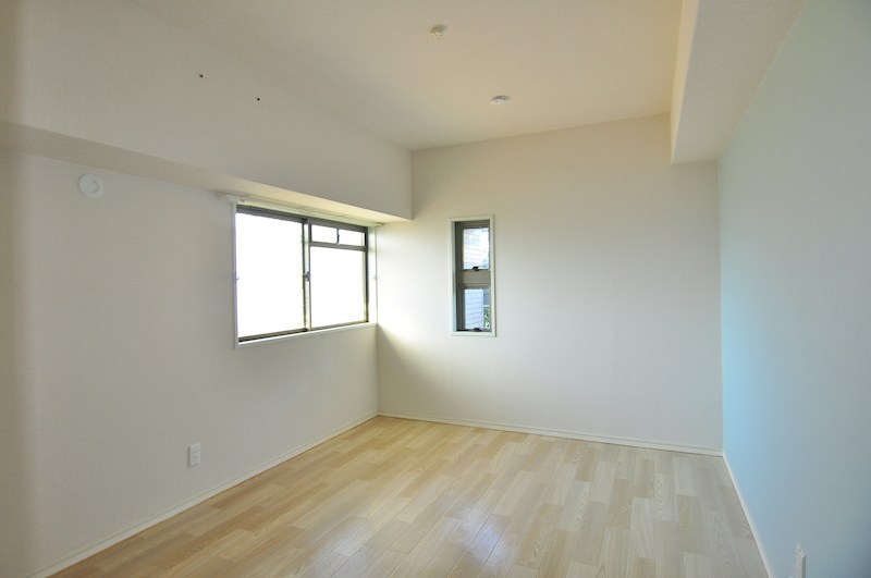 ラ・レーヌ日野 ベッドルーム