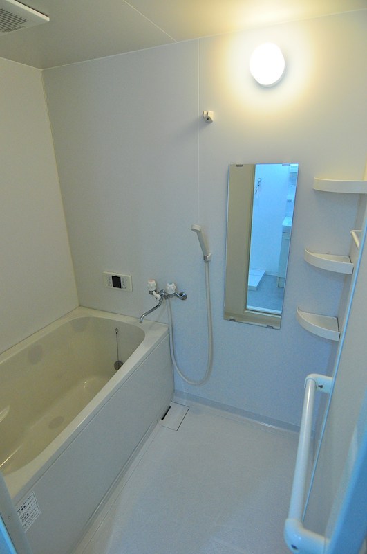 ラ・レーヌ日野 風呂画像