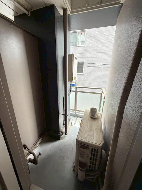 ウエストフラット ベランダ