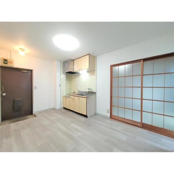 セブンハイツ リビング