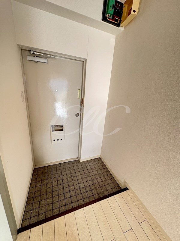 ステート新杉田 玄関