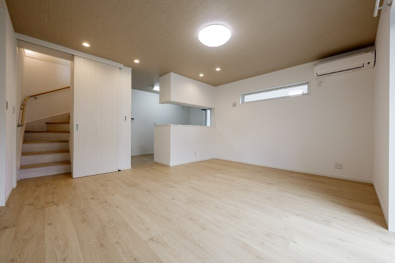 別所6丁目戸建 リビング