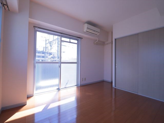 ベルエキップ一番館 ベッドルーム