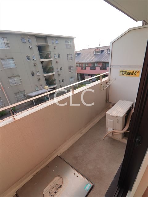 SOCIETY　MINAMIーGYOTOKU（ソサエティ南行徳） ベランダ