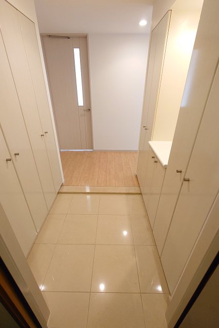 パシフィックロイヤルコートみなとみらいオーシャンタワー  玄関