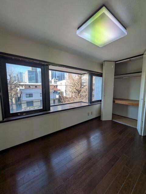 サザン向河原ビル リビング