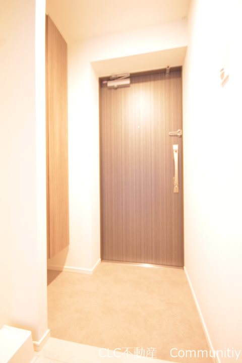 S-RESIDENCE行徳courant 玄関