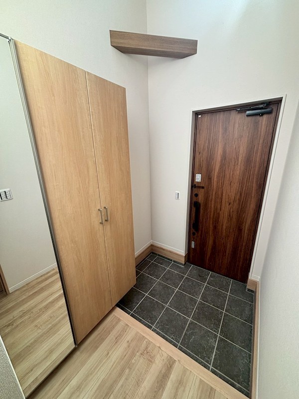 パレスコート 玄関