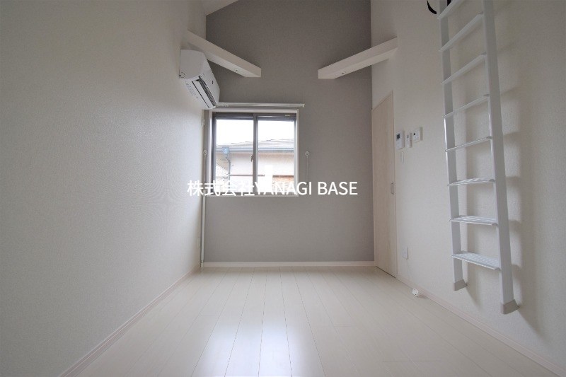 DEN杉田 リビング