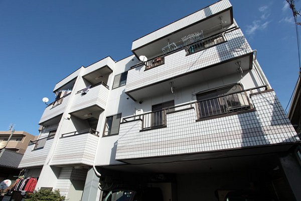 第５むさしマンション  203号室 外観