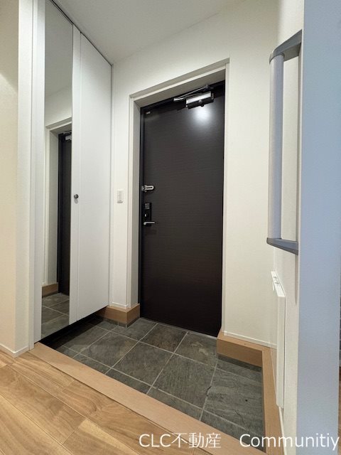 Montagne・selＢ 玄関