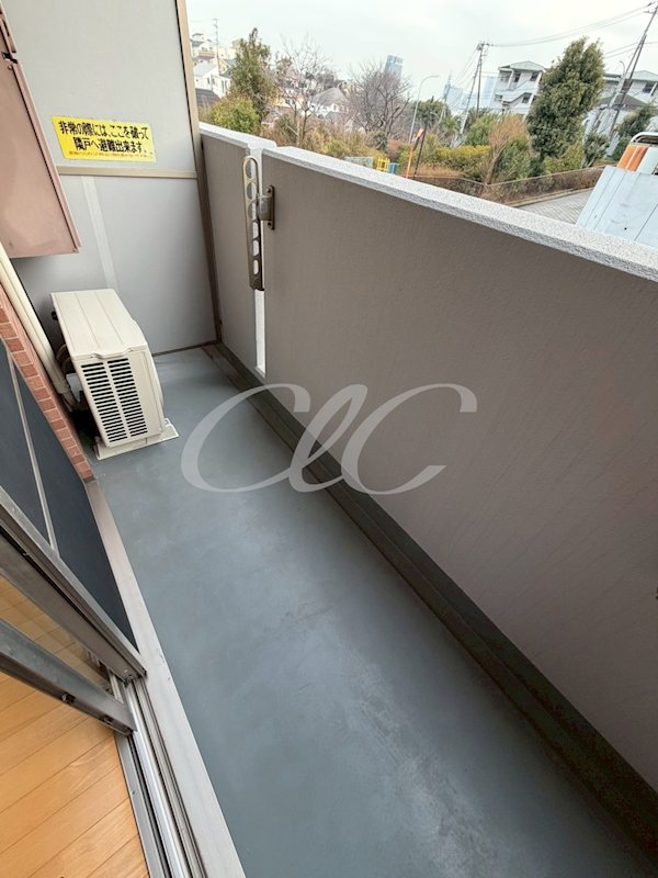 ウィンビュ三ツ沢 ベランダ