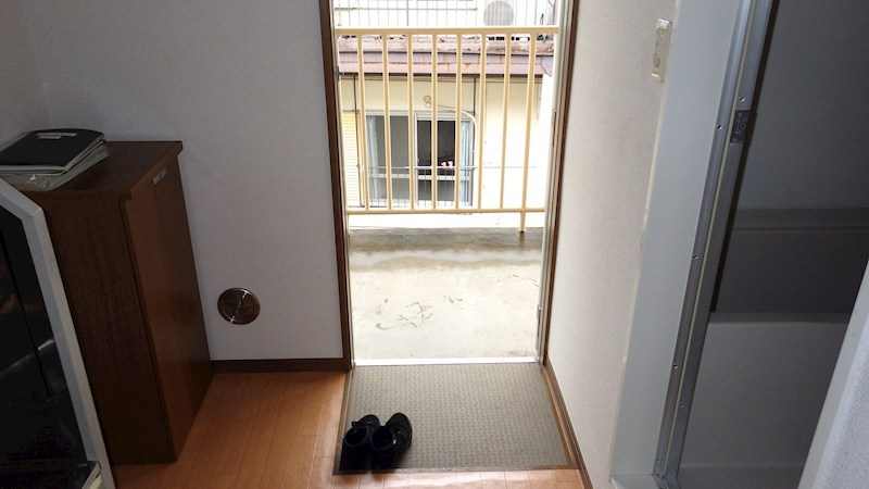 コーポ大井 玄関