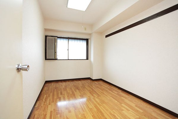 フジマリンハイツ ベッドルーム