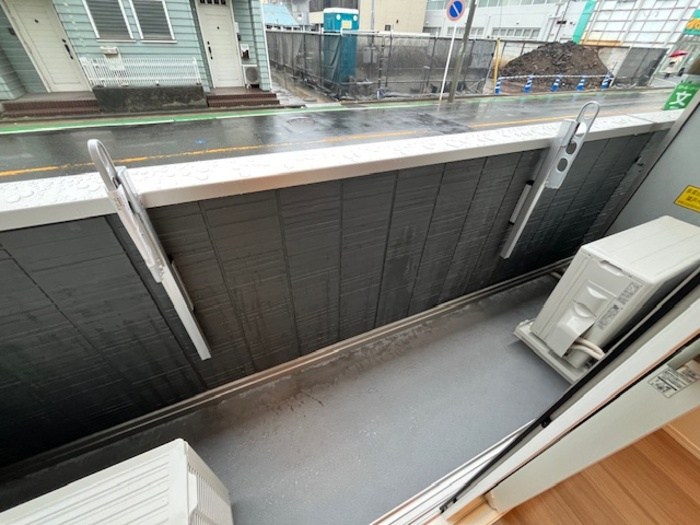 ルリアン西寺尾Ⅰ ベランダ