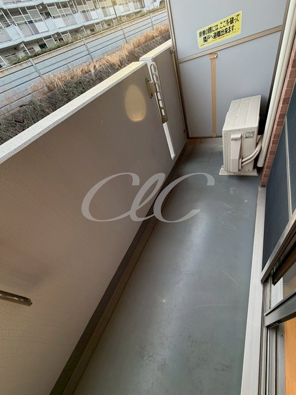 ウィンビュ三ツ沢 ベランダ